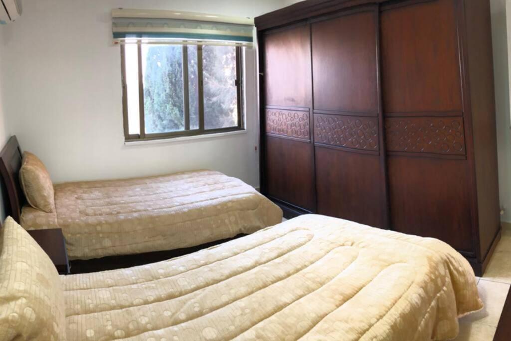 Apt 4 Rent/A Quiet Neighborhood Close To Services Amman Eksteriør bilde